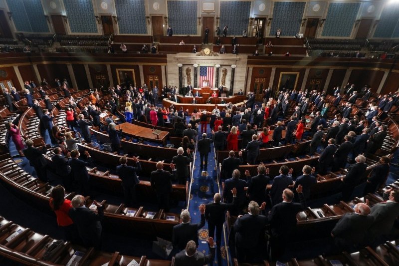 Chính trường Hoa Kỳ là nơi tập hợp rất nhiều cá nhân giàu có. Ảnh: POLITICO.